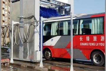 洗大型公交車自動(dòng)洗車機(jī)價(jià)錢多少[隆茂鑫晟]